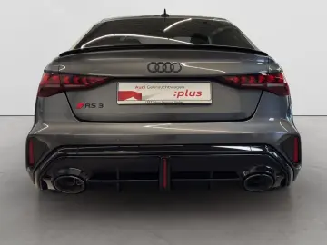 AUDI RS3 Limousine 2.5 TFSI Quattro Matrix HuD Pano Sonos