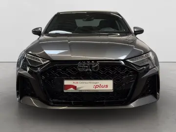 AUDI RS3 Limousine 2.5 TFSI Quattro Matrix HuD Pano Sonos