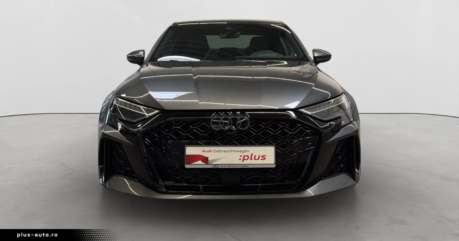 AUDI RS3 Limousine 2.5 TFSI Quattro Matrix HuD Pano Sonos