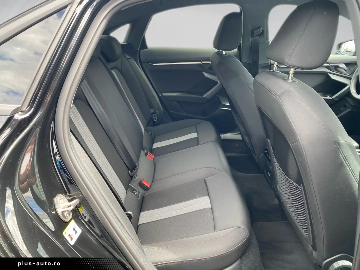 AUDI A3 Limousine 35 TFSI advanced S-tronic AHK Navi
