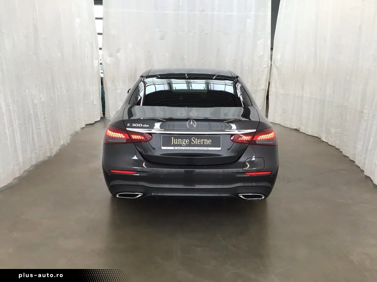 MERCEDES-BENZ E 300 de AMG AVA NIGHT AHK BURMESTER TOTWINKEL