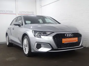 AUDI A3 Sportback 35 TFSI advanced S-tronic LED Leder