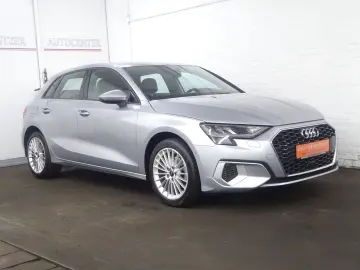 AUDI A3 Sportback 35 TFSI advanced S-tronic LED Leder