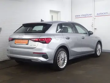 AUDI A3 Sportback 35 TFSI advanced S-tronic LED Leder