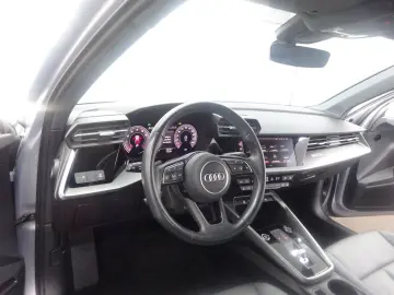 AUDI A3 Sportback 35 TFSI advanced S-tronic LED Leder