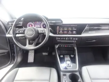AUDI A3 Sportback 35 TFSI advanced S-tronic LED Leder