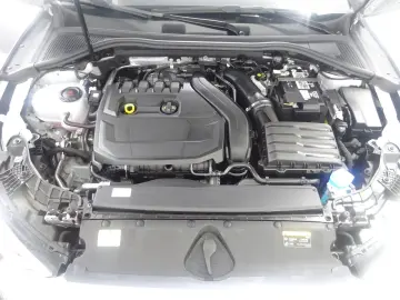 AUDI A3 Sportback 35 TFSI advanced S-tronic LED Leder