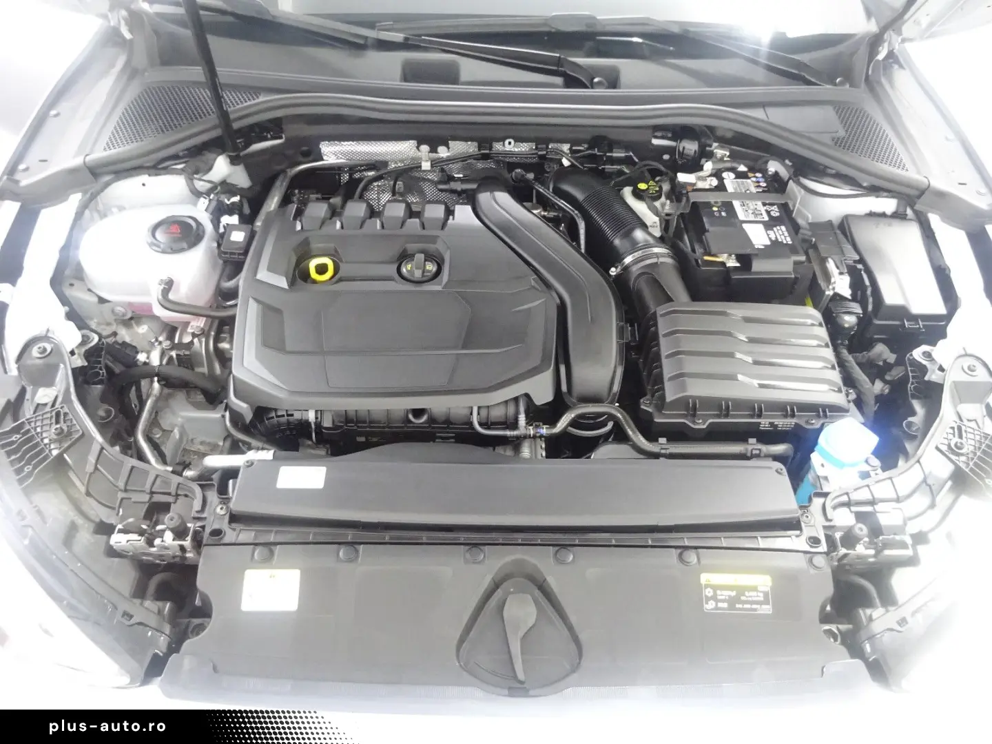 AUDI A3 Sportback 35 TFSI advanced S-tronic LED Leder