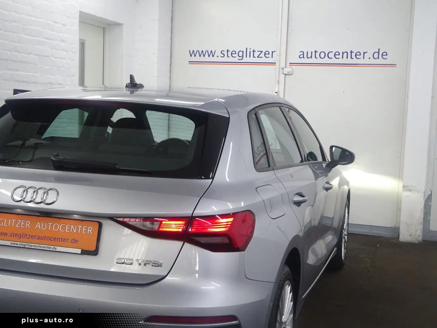 AUDI A3 Sportback 35 TFSI advanced S-tronic LED Leder