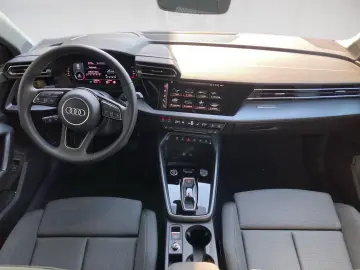 AUDI A3 Limousine ADVANCED 30TFSI 116PS.STRONIC.LED.A