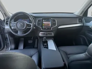 VOLVO XC90 B5 B AWD Core