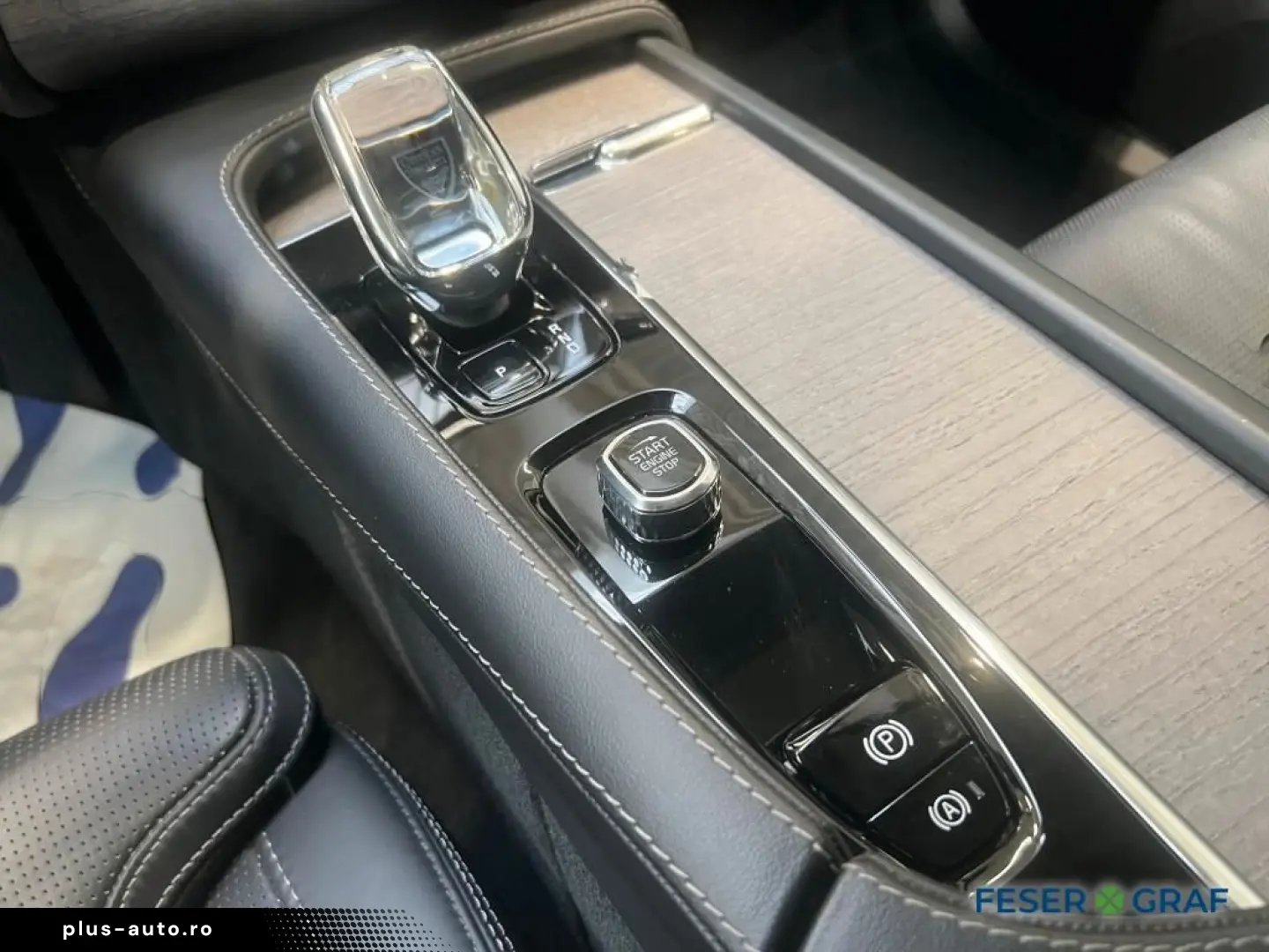 VOLVO XC90 ULTIMATE BRIGHT AWD