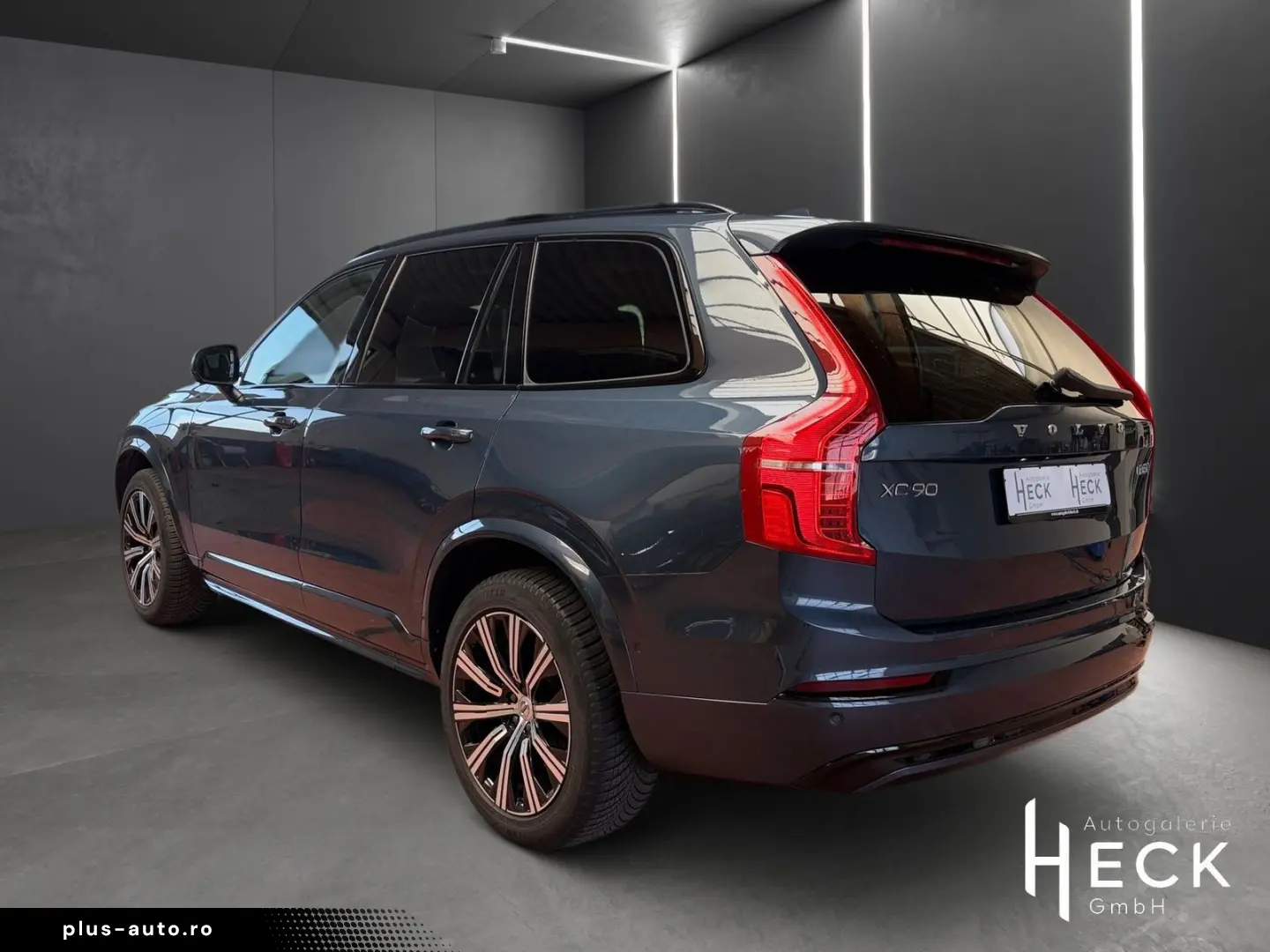 VOLVO XC90 XC 90 B5  AWD Plus Dark