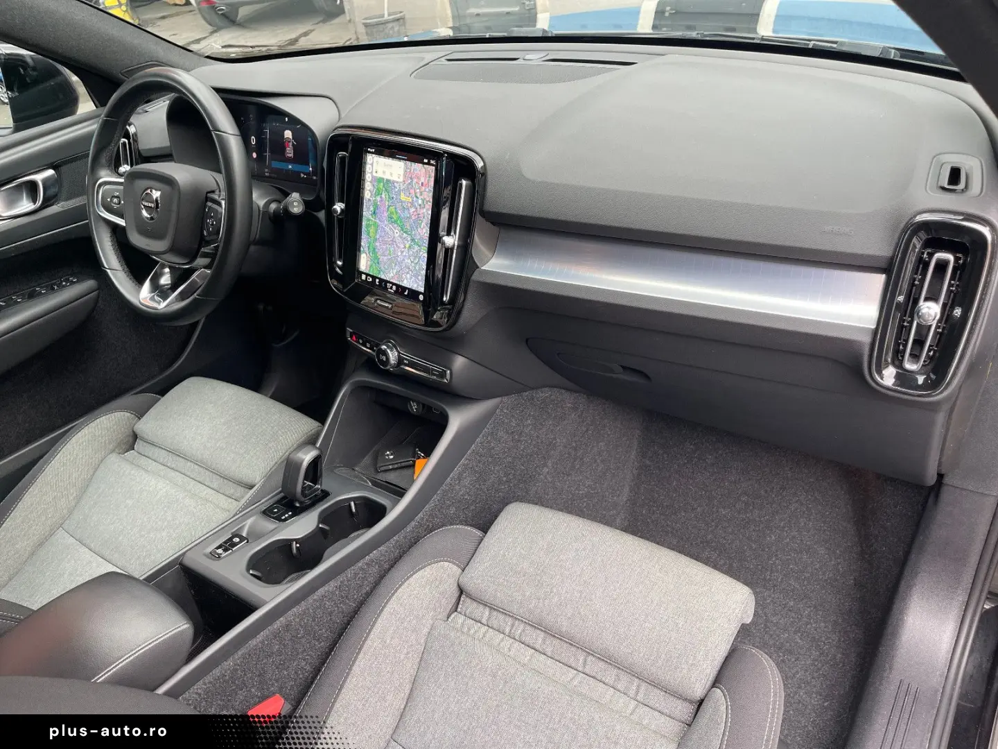 VOLVO XC40 B3 Core DCT GOOGLE ACC CAMERA