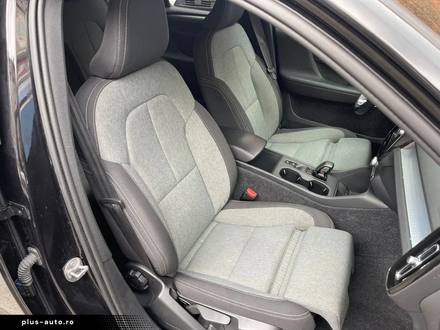 VOLVO XC40 B3 Core DCT GOOGLE ACC CAMERA