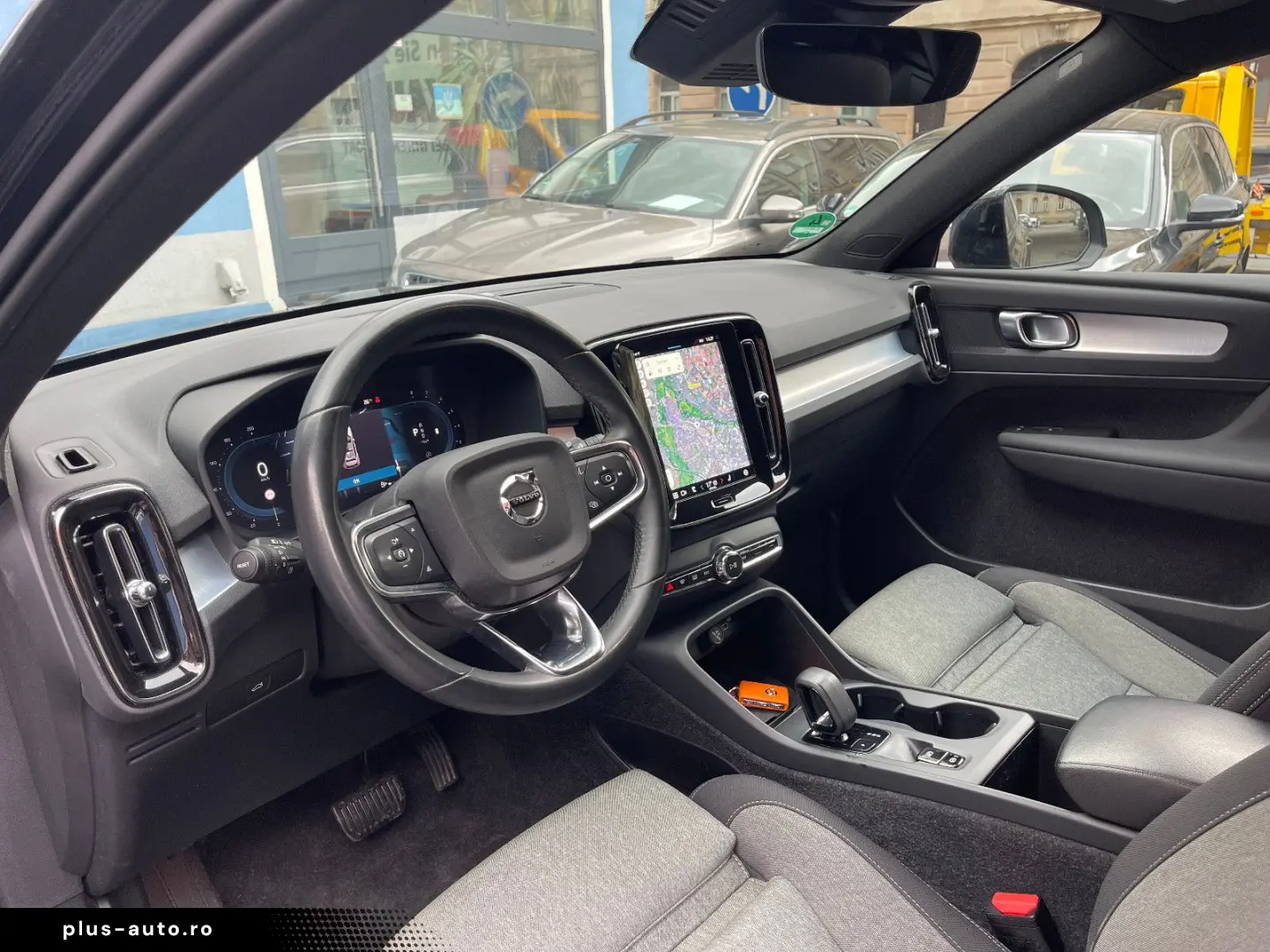 VOLVO XC40 B3 Core DCT GOOGLE ACC CAMERA