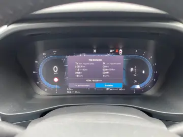 VOLVO XC40 B3 Core DCT GOOGLE ACC CAMERA