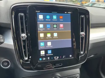 VOLVO XC40 B3 Core DCT GOOGLE ACC CAMERA