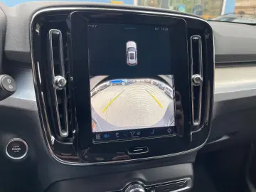 VOLVO XC40 B3 Core DCT GOOGLE ACC CAMERA