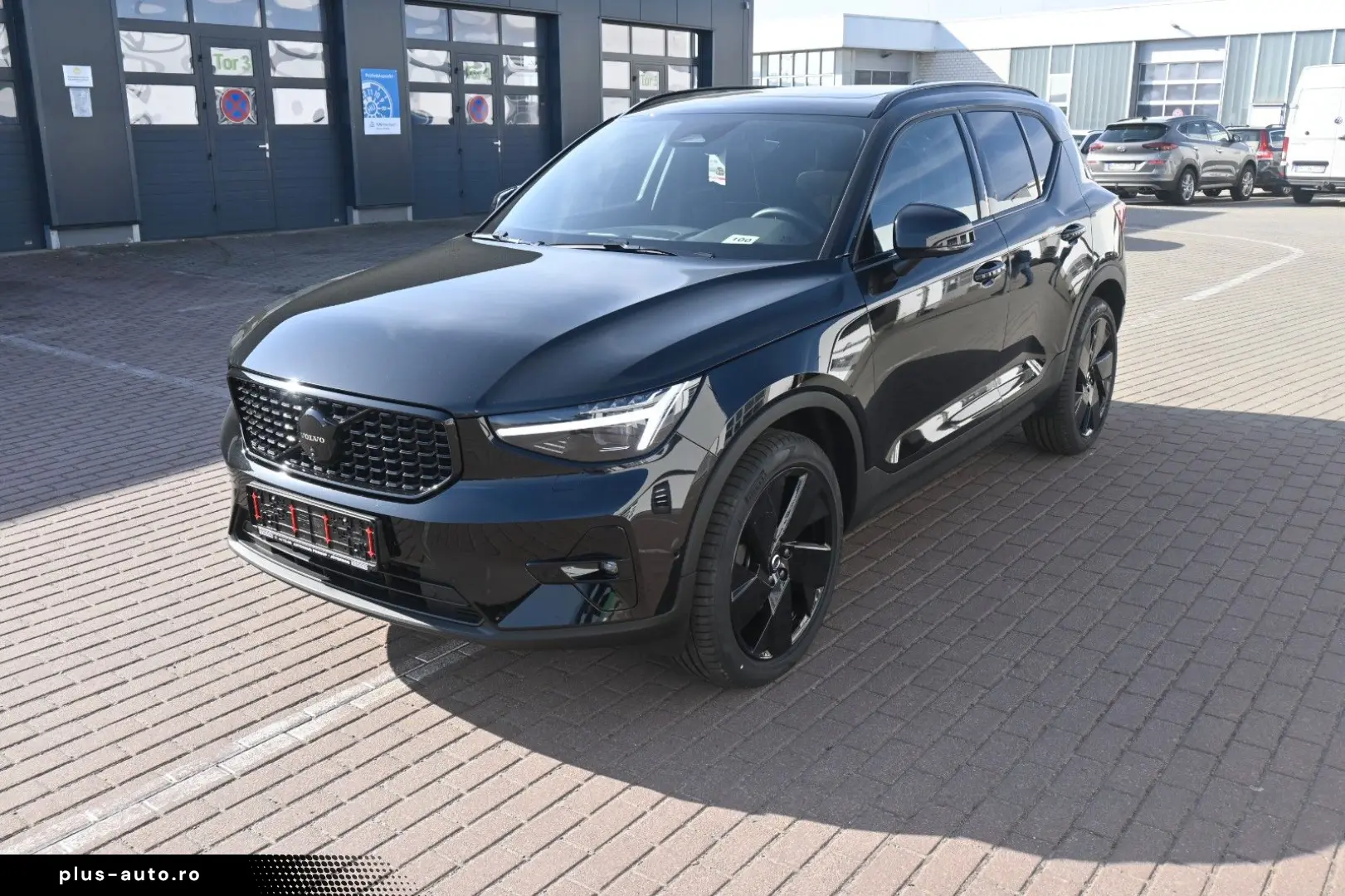 VOLVO XC40 B3 B Plus Black Edition