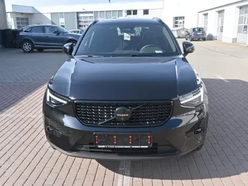 VOLVO XC40 B3 B Plus Black Edition