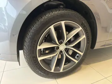 LAND ROVER Range Rover Sport P460e Dynamic HSE 22&ap…