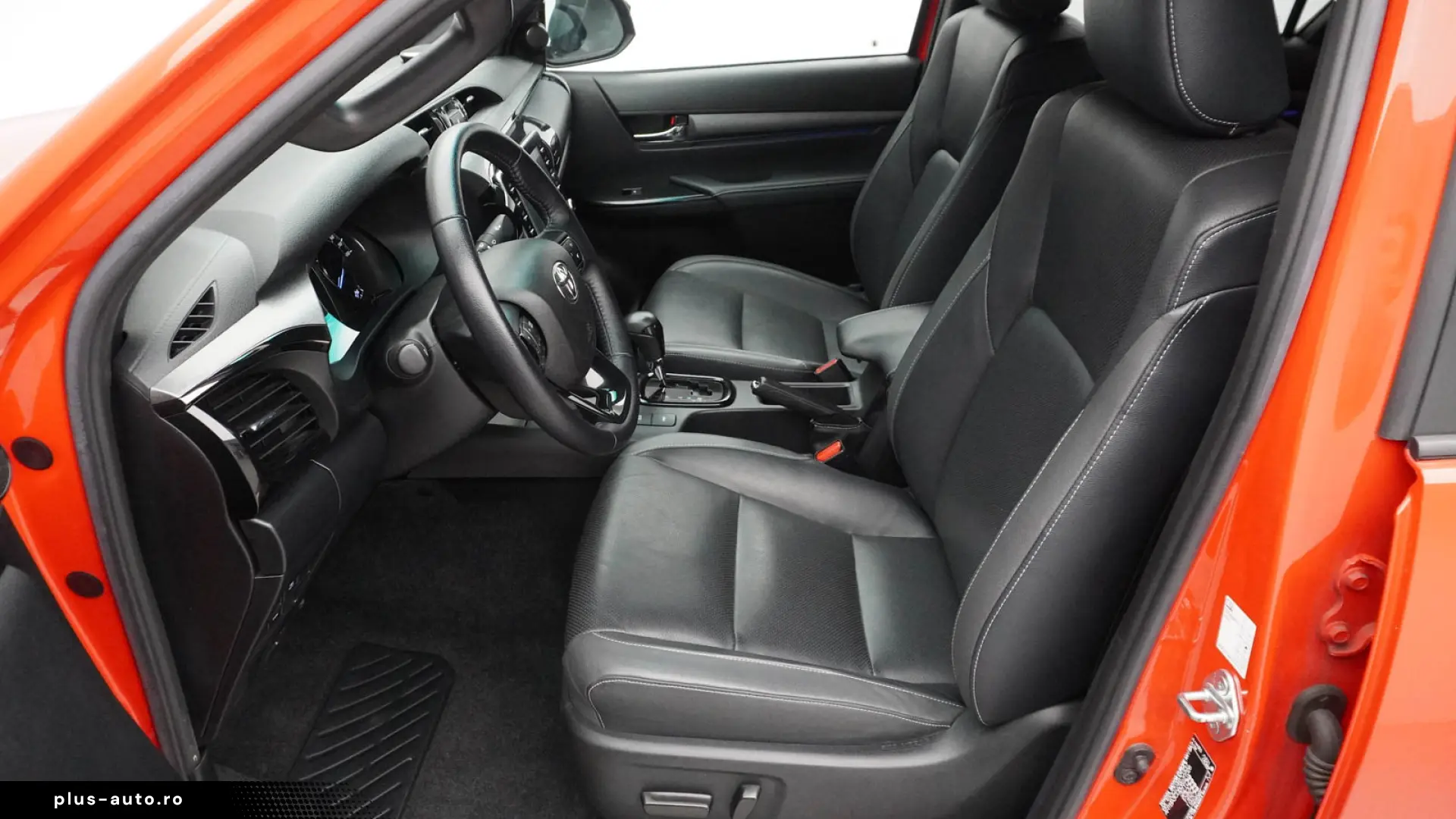 Toyota Hilux Invicible - 2.8L Diesel - Garantie - Istoric