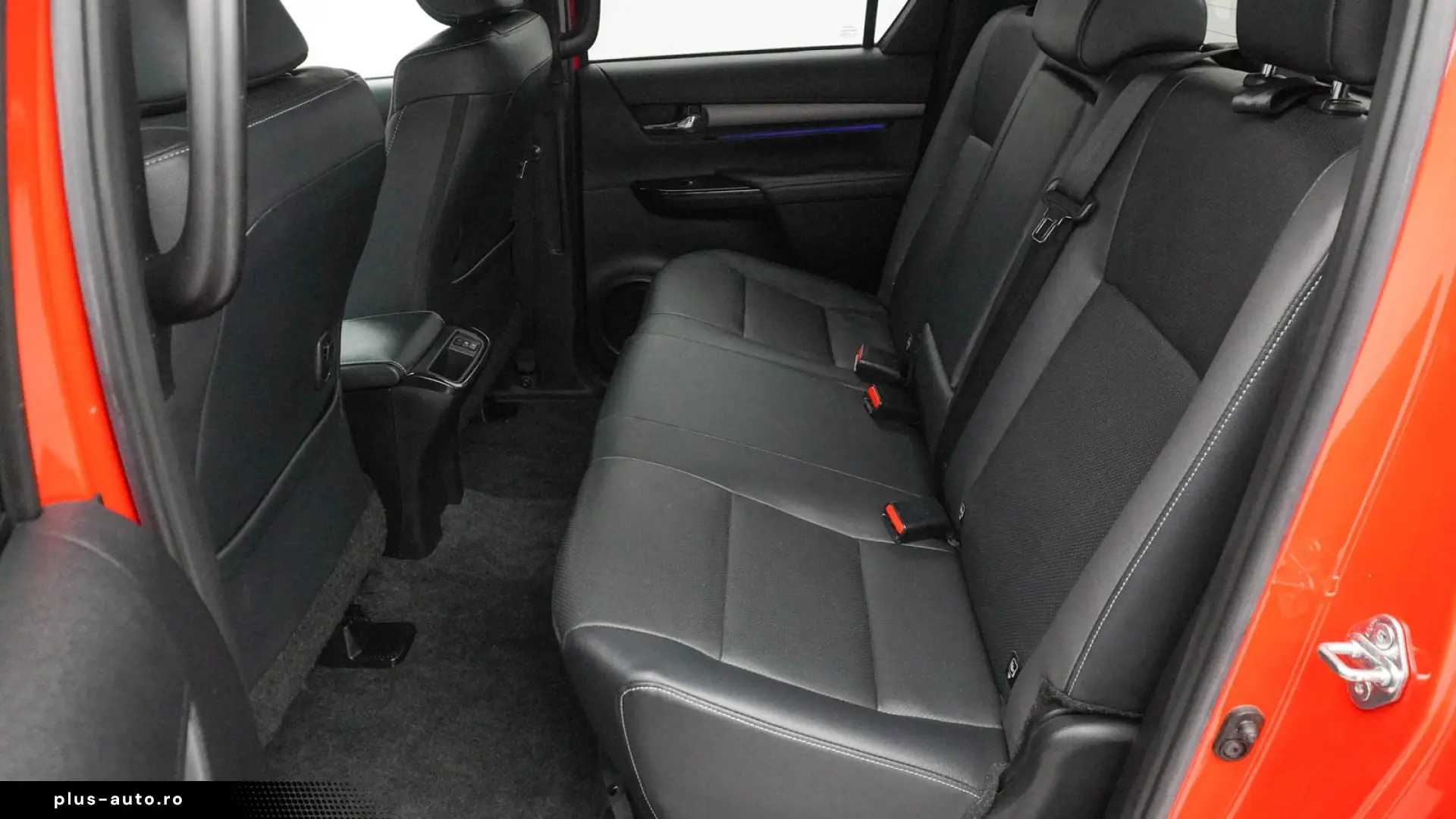 Toyota Hilux Invicible - 2.8L Diesel - Garantie - Istoric