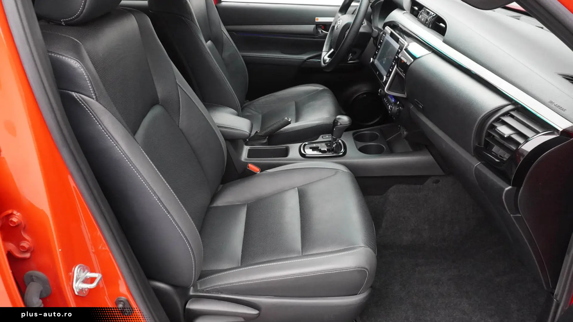 Toyota Hilux Invicible - 2.8L Diesel - Garantie - Istoric