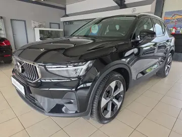 VOLVO XC40 B4 Ultimate Bright