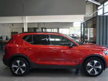 VOLVO XC40  B3 Plus Dark