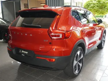 VOLVO XC40  B3 Plus Dark