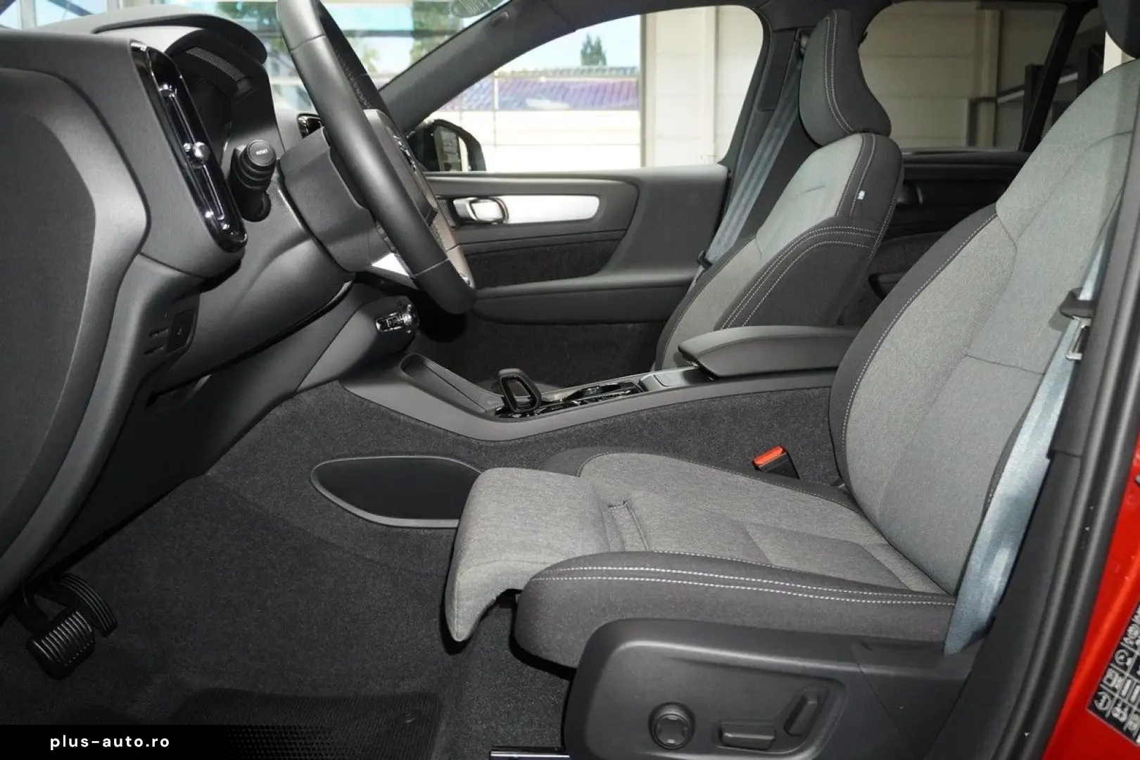 VOLVO XC40  B3 Plus Dark