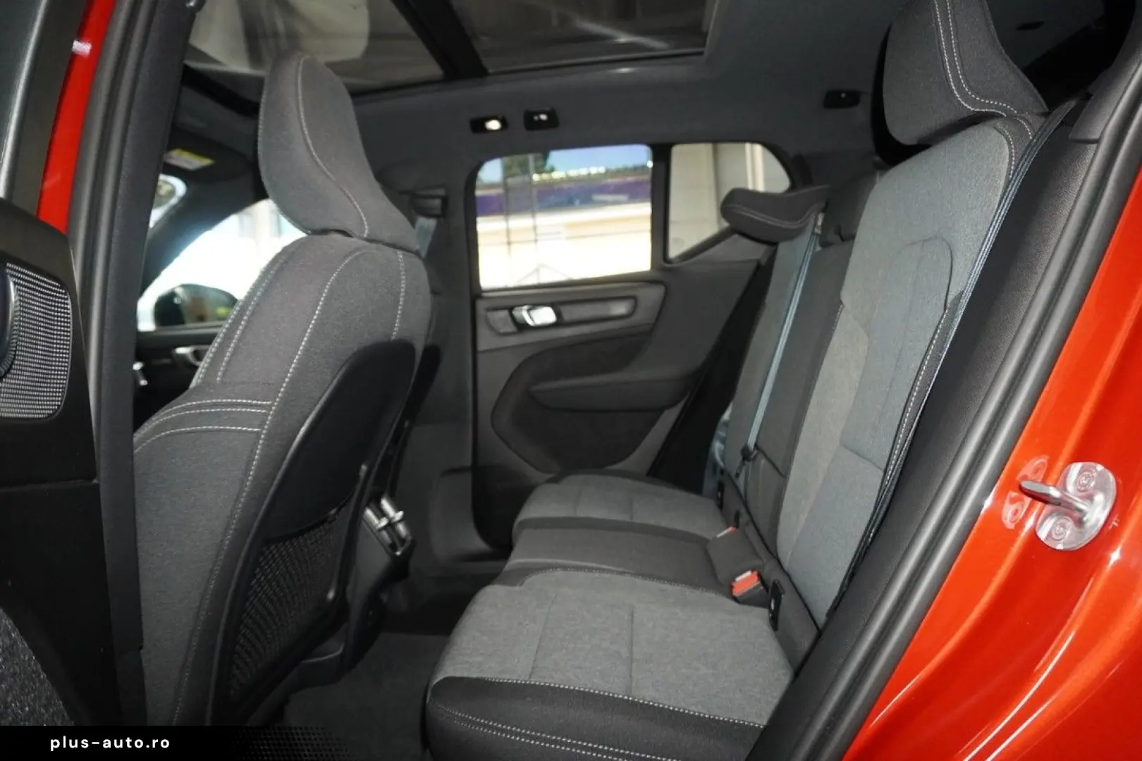 VOLVO XC40  B3 Plus Dark
