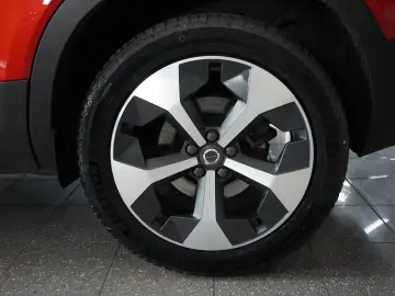 VOLVO XC40  B3 Plus Dark