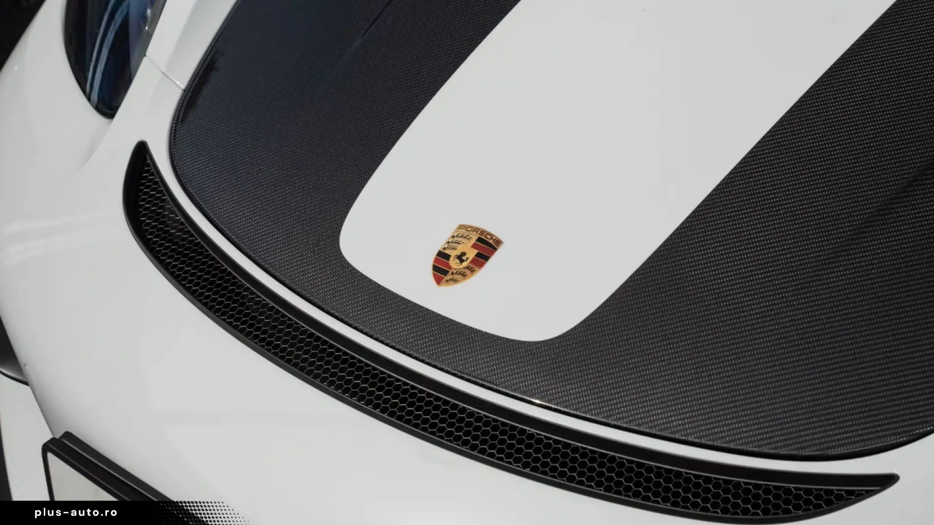 Porsche 718 Spyder RS ​​Weissach Package BOSE RearCamera