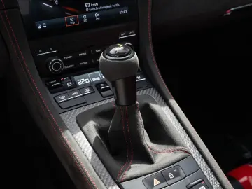 Porsche 718 Spyder RS ​​Weissach Package BOSE RearCamera