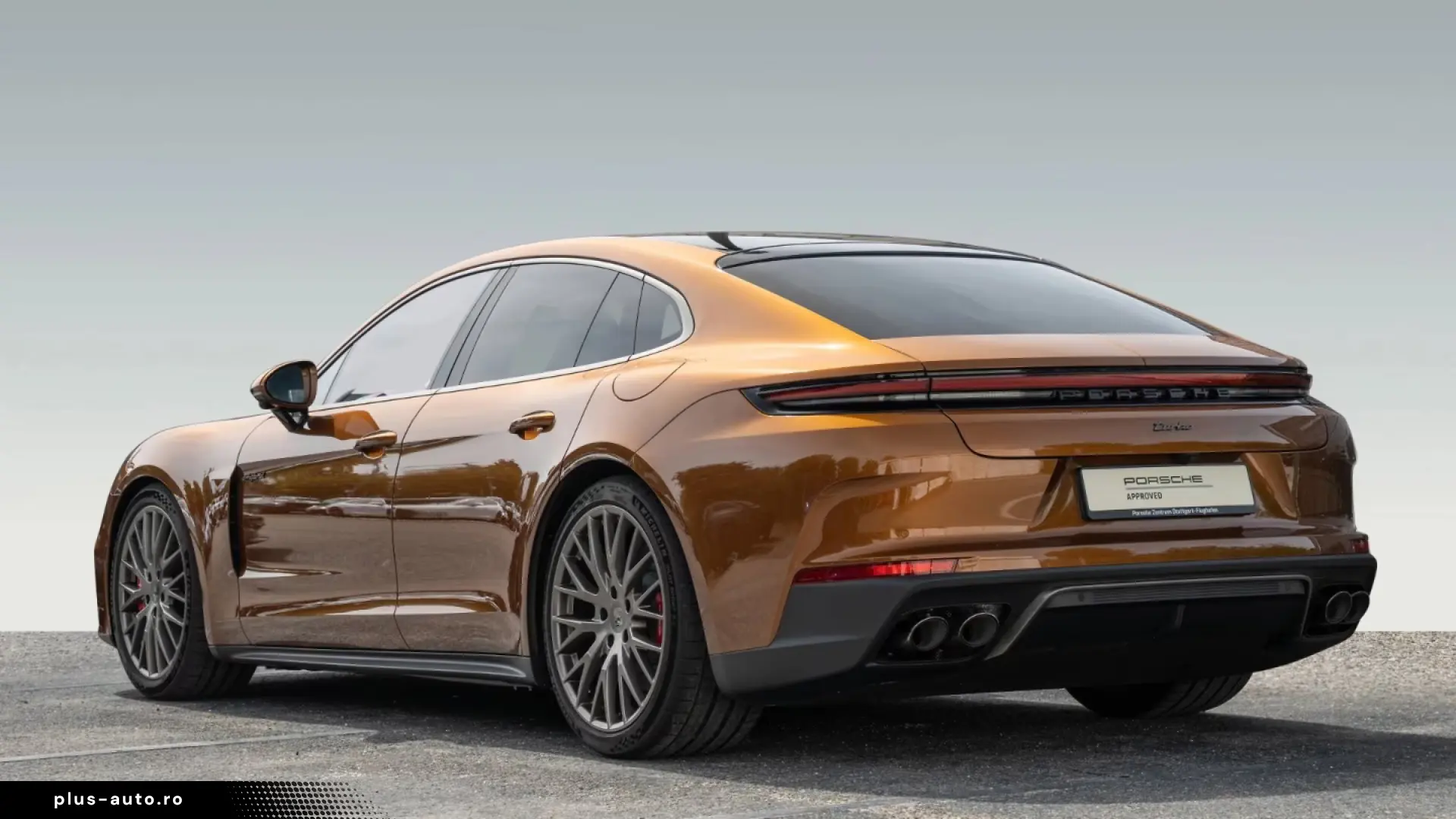 Porsche Panamera Turbo E-Hybrid Active Ride InnoDrive