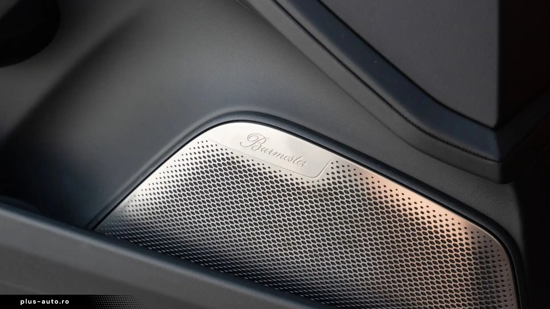 Porsche Panamera Turbo E-Hybrid Active Ride InnoDrive