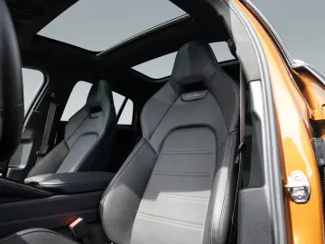 Porsche Panamera Turbo E-Hybrid Active Ride InnoDrive