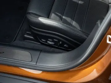 Porsche Panamera Turbo E-Hybrid Active Ride InnoDrive