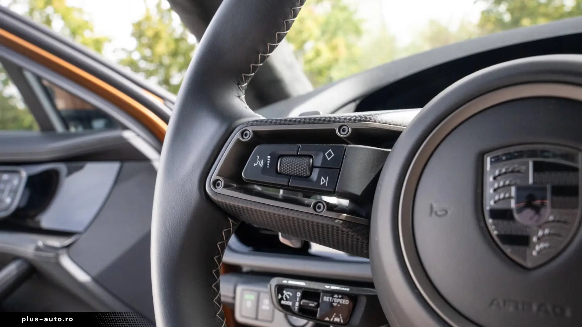 Porsche Panamera Turbo E-Hybrid Active Ride InnoDrive