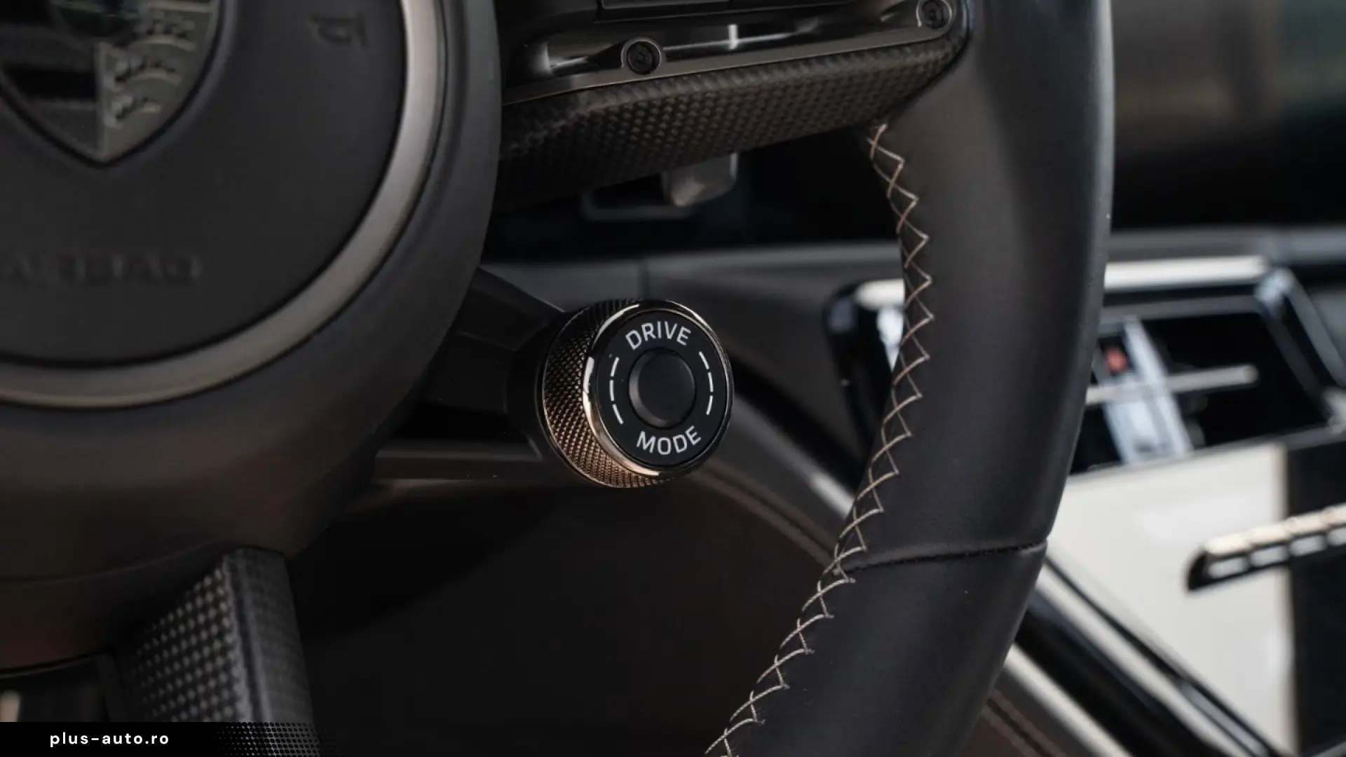Porsche Panamera Turbo E-Hybrid Active Ride InnoDrive
