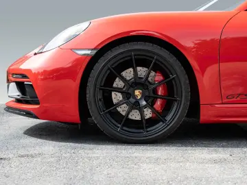 Porsche Cayman GTS 4.0 PDK Navi CarPlay BOSE Revers Camera