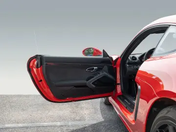 Porsche Cayman GTS 4.0 PDK Navi CarPlay BOSE Revers Camera