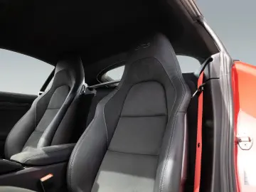 Porsche Cayman GTS 4.0 PDK Navi CarPlay BOSE Revers Camera