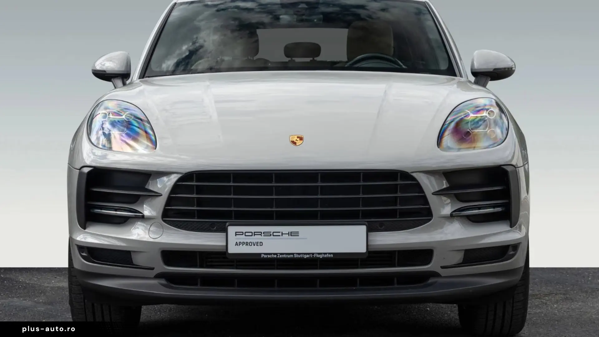 Porsche Macan Panoramic Roof  reversing camera  DAB