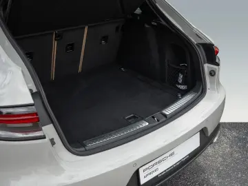 Porsche Macan Panoramic Roof  reversing camera  DAB