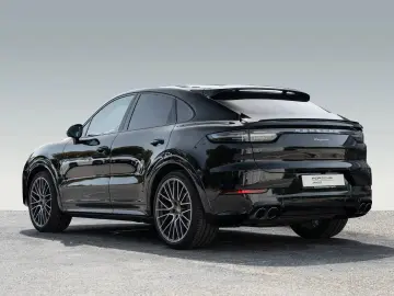 Porsche Cayenne Coupe BOSE Adaptive Cruise Control PASM