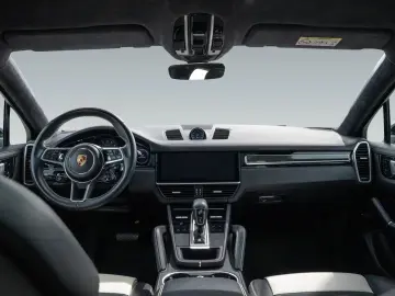 Porsche Cayenne Coupe BOSE Adaptive Cruise Control PASM